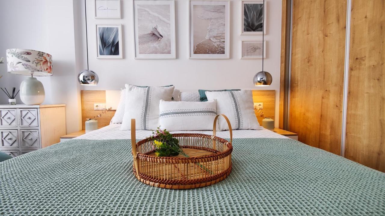 בנידורם Amboto Sun & Beach Apartment מראה חיצוני תמונה